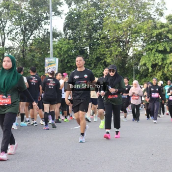 Runner Photo 3881889