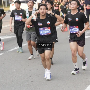 Runner Photo 3882084