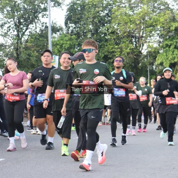 Runner Photo 3882111