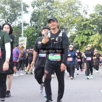 Runner Photo 3882210