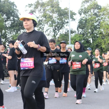 Runner Photo 3882279