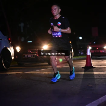 Runner Photo 3882297
