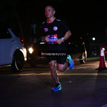 Runner Photo 3882298