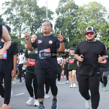 Runner Photo 3882303