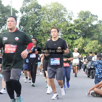 Runner Photo 3882338