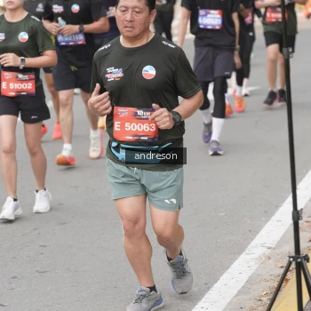 Runner Photo 3882340