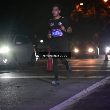 Runner Photo 3882359