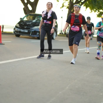 Runner Photo 3882376