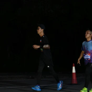 Runner Photo 3882383