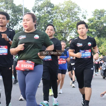 Runner Photo 3882386