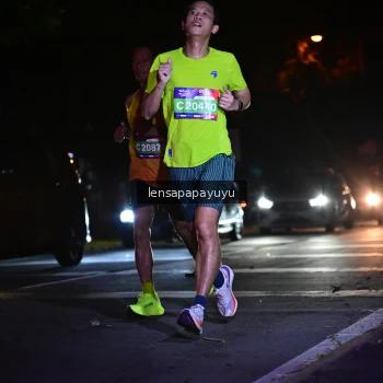 Runner Photo 3882405