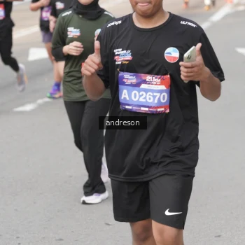 Runner Photo 3882512