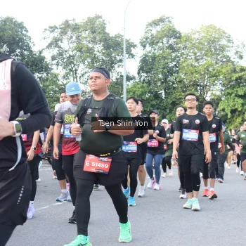 Runner Photo 3882515