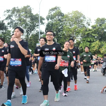 Runner Photo 3882551