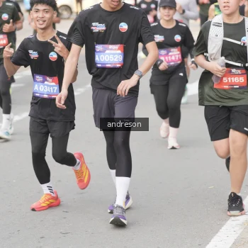 Runner Photo 3882552