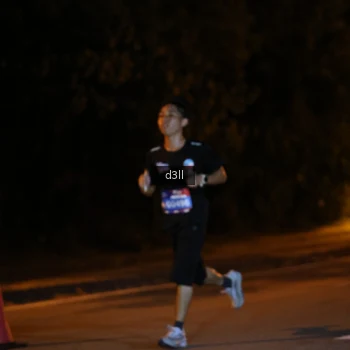 Runner Photo 3882582