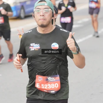 Runner Photo 3882622
