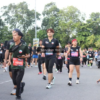 Runner Photo 3882662