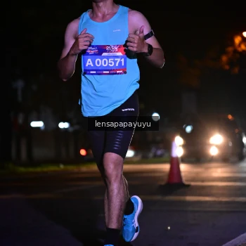 Runner Photo 3882690