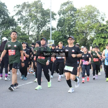 Runner Photo 3882714