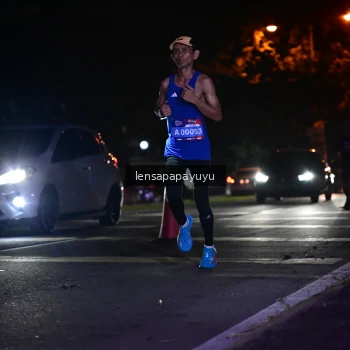 Runner Photo 3882771