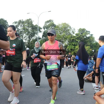Runner Photo 3882799