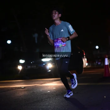Runner Photo 3882812