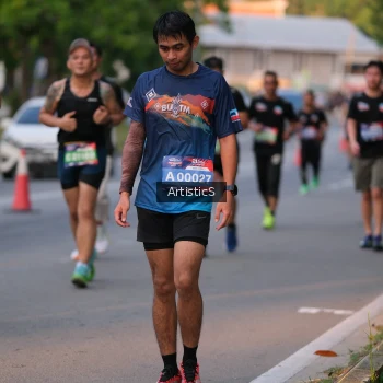 Runner Photo 3882876