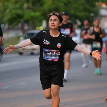 Runner Photo 3882884