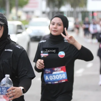 Runner Photo 3882887