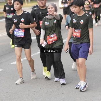 Runner Photo 3882888