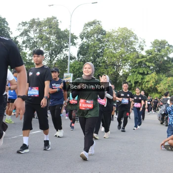Runner Photo 3882900