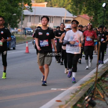 Runner Photo 3882976