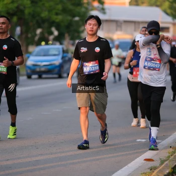 Runner Photo 3882978