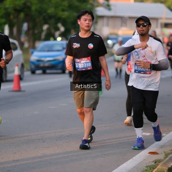 Runner Photo 3883009