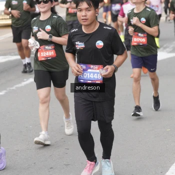 Runner Photo 3883059