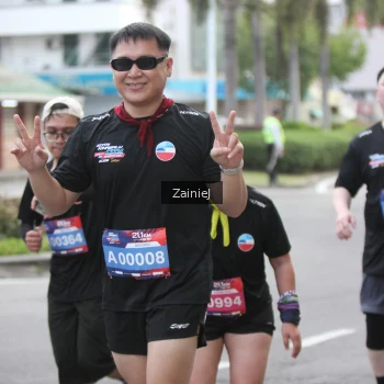 Runner Photo 3883066