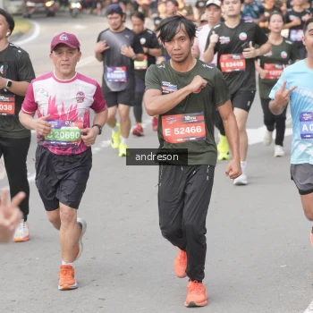 Runner Photo 3883117
