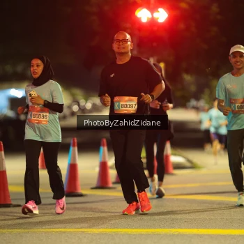 Runner Photo 3883120