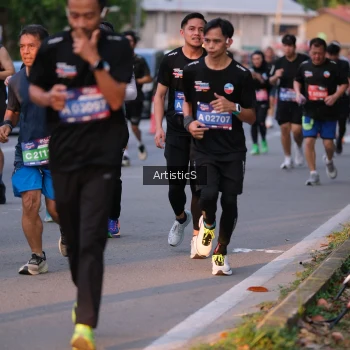 Runner Photo 3883164