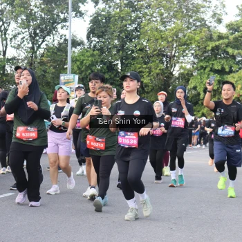 Runner Photo 3883171