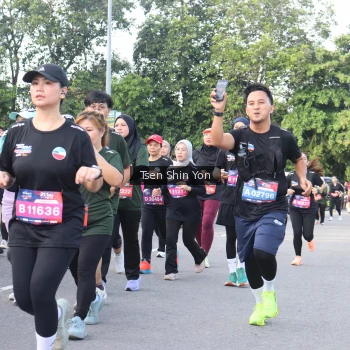 Runner Photo 3883182