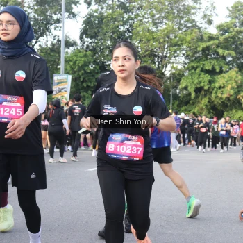 Runner Photo 3883222