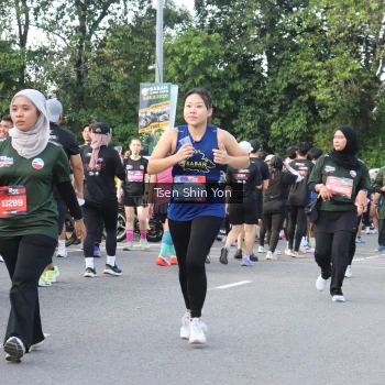 Runner Photo 3883243