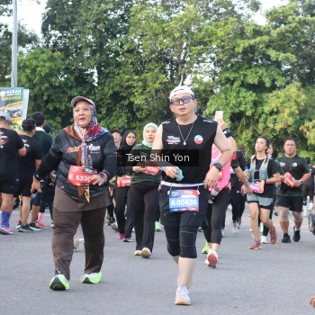 Runner Photo 3883328