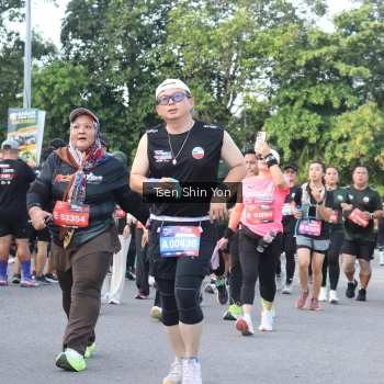 Runner Photo 3883332