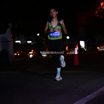 Runner Photo 3883339