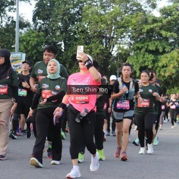 Runner Photo 3883343