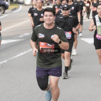 Runner Photo 3883345
