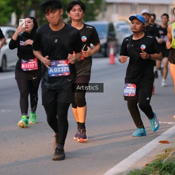 Runner Photo 3883359